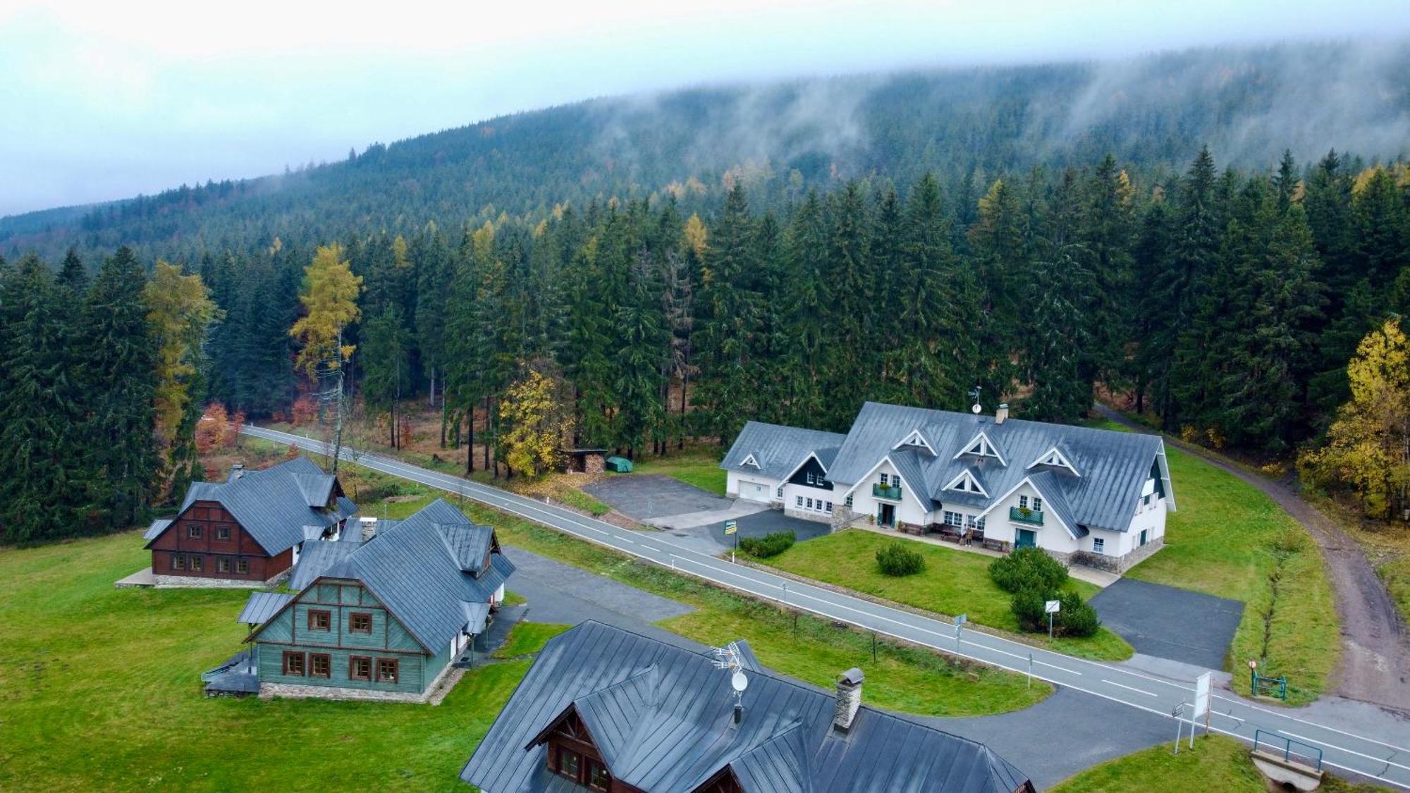Horske Apartmany Smrcina Janske Lazne Bagian luar foto